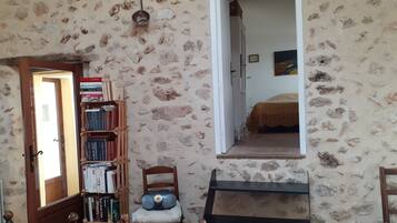 2 camere, ferro/asse da stiro, culla da viaggio