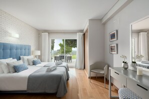 6 Schlafzimmer, Zimmersafe, Bügeleisen/Bügelbrett, kostenloses WLAN