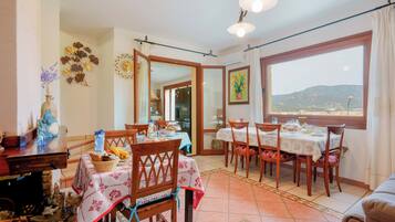 Desayuno continental incluido todos los días