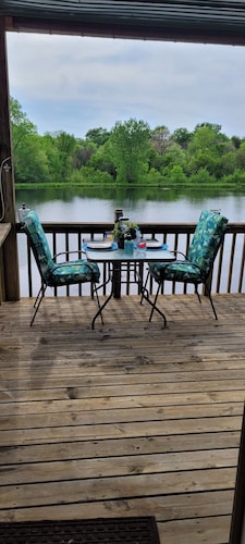 Captain's Cove is a county getaway with private ponds for all of life's moments!