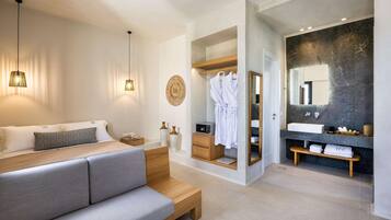 Egyptian cotton sheets, premium bedding, minibar, in-room safe
