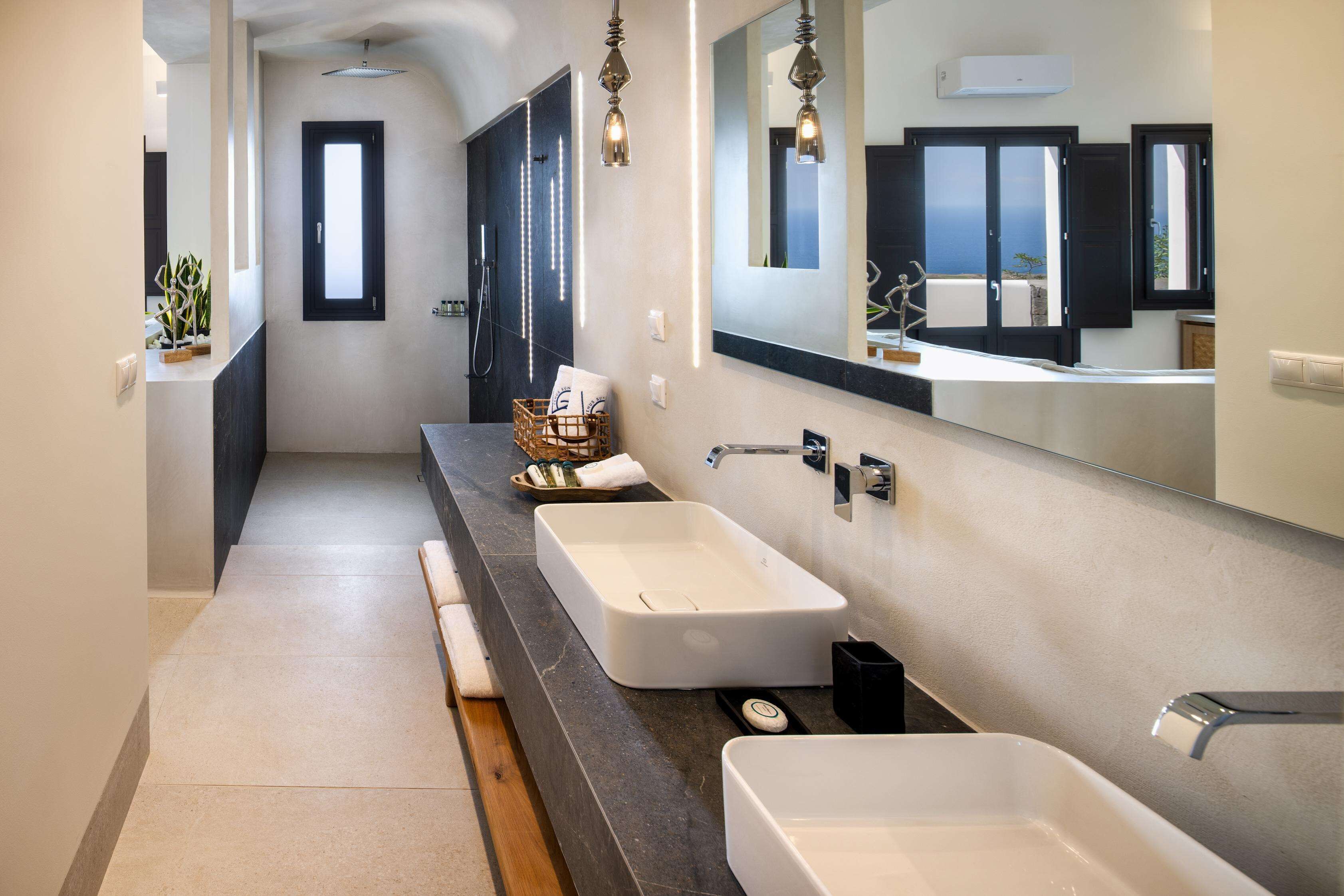 Photo - Venus Sunrise Suites & Villas