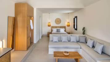 Egyptian cotton sheets, premium bedding, minibar, in-room safe