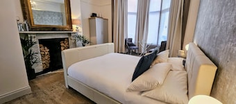 INNit Hotel - Marina House