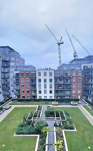 Exterior - Cosy and Modern 1bedroom for temp stay (London)