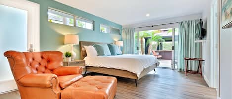 5 bedrooms, iron/ironing board, free WiFi, bed sheets