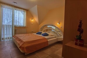 Apartment (Three Bedroom Apartment) | 11 bedrooms - Guesthouse 902 Črnivec (Gornji Grad)