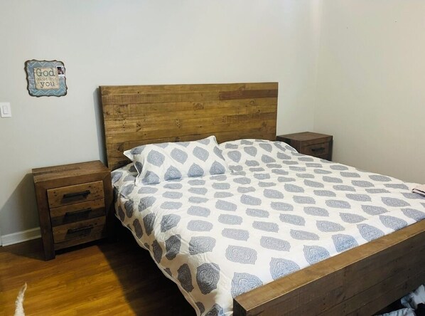 3 camere, una cassaforte in camera, una scrivania, Wi-Fi gratuito