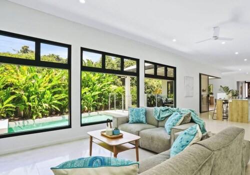 House Heliconia | Luxury Palm Cove Retreat with Private Pool & Lush Gardens