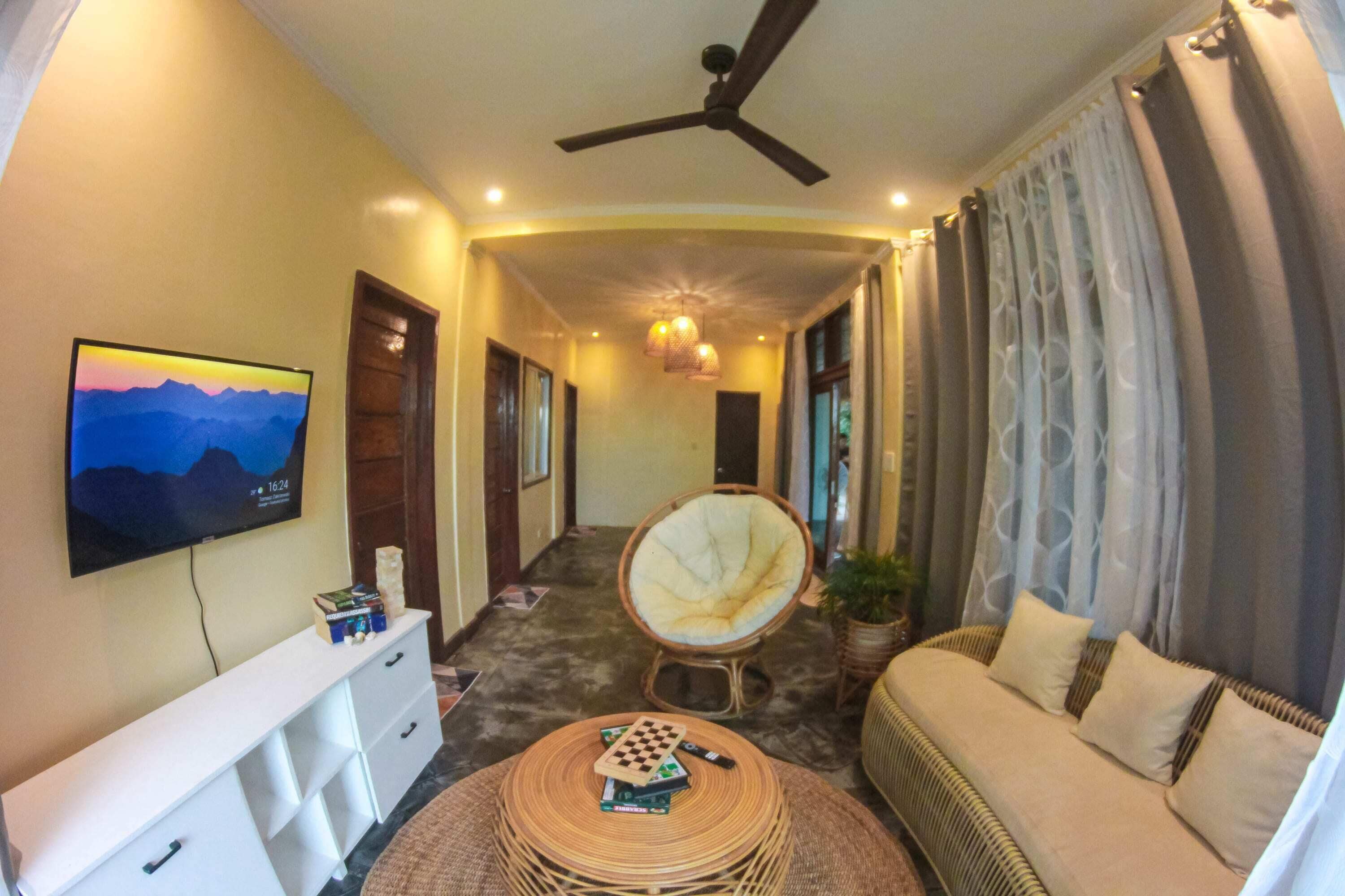 Villa familiar, 3 habitaciones, vistas a la playa, junto a la playa (Three-Bedroom Beachfront Villa) | Interior
