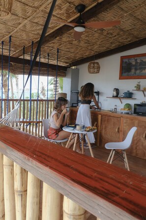 Desk, blackout curtains, free WiFi, bed sheets - Happiness Beach Resort Siargao (General Luna)