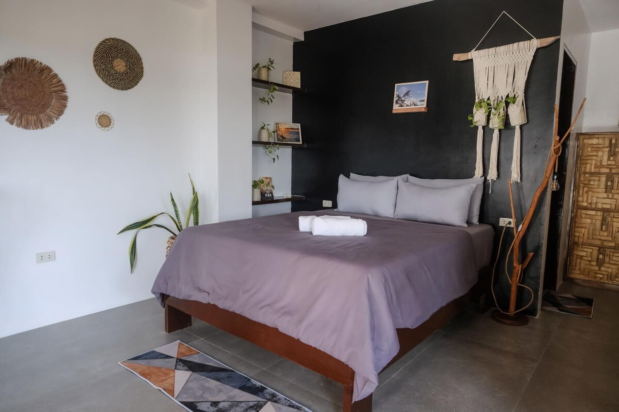 Suite Room with Balcony | Interior
