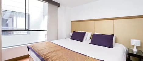1 dormitorio, caja fuerte, tabla de planchar con plancha y wifi gratis