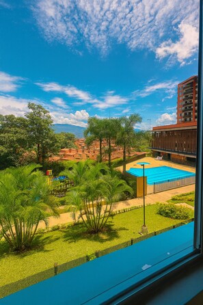 Outdoor pool, a heated pool