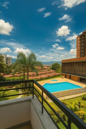 Property grounds - Cozy apartment 10 minutes from the poblado/pool and gym (Antioquia)