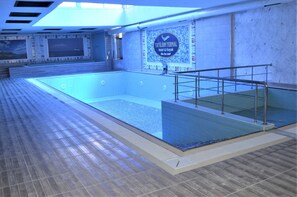 2 indoor pools, seasonal outdoor pool