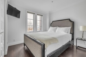 1 chambre, fer et planche à repasser, Wi-Fi, literie fournie