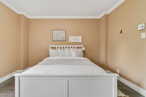 1 Schlafzimmer, Bügeleisen/Bügelbrett, WLAN