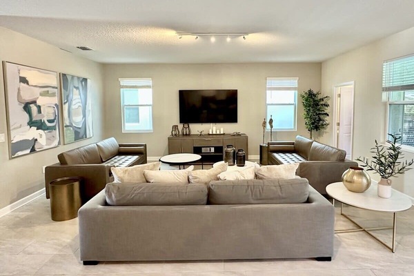 Modern Comfort: Enjoy the stylish and comfortable living space.