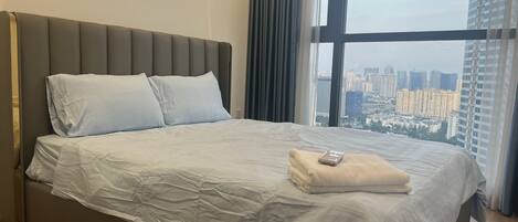 Desk, blackout drapes, iron/ironing board, free WiFi