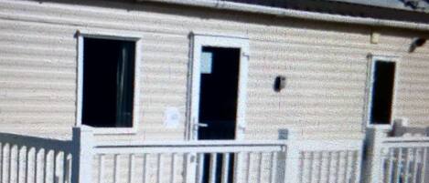 シャレー ベッド (複数台) | 外観