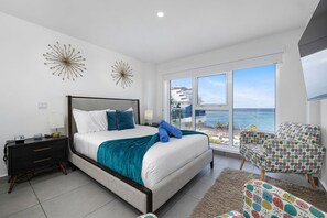 Ferros/tábuas de passar roupa, berço de viagem, Wi-Fi de cortesia