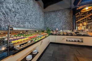 Dining - Zeyda Lara Hotel (Antalya)