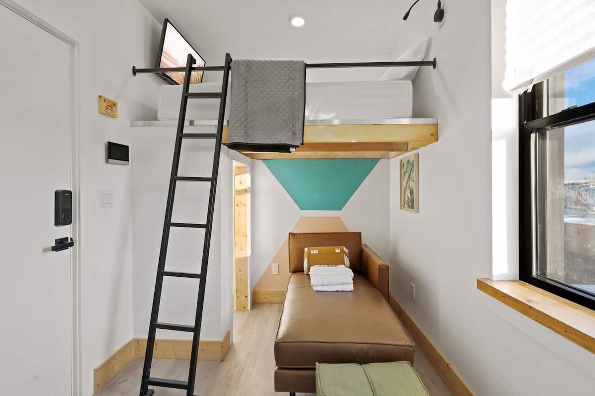 Blackout curtains, soundproofing, iron/ironing board, free WiFi