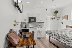 Blackout curtains, soundproofing, iron/ironing board, free WiFi - Goodseed Suites Philadelphia Center (Philadelphia)