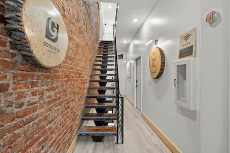 Hallway. Goodseed Suites Philadelphia Center