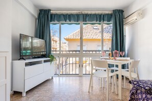 Interior - MalagaSuite Fuengirola Beach & Sun (Fuengirola)