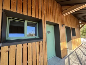 Habitación doble Confort | Decoración personalizada, muebles diferentes y wifi gratis