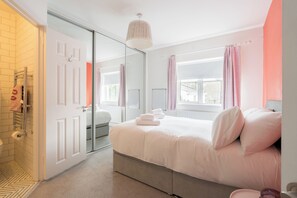 4 Schlafzimmer, Internetzugang, Bettwäsche