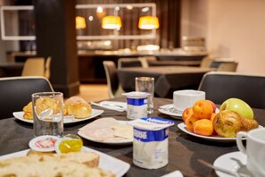 Dining - Hotel Dona Lola Castellon (Castelló de la Plana)