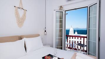 4 Schlafzimmer, Zimmersafe, Schreibtisch, Bügeleisen/Bügelbrett