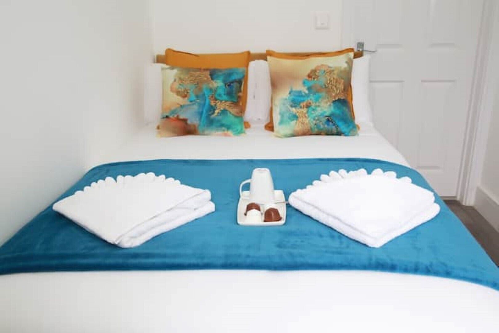 4 多间卧室、WiFi、床单