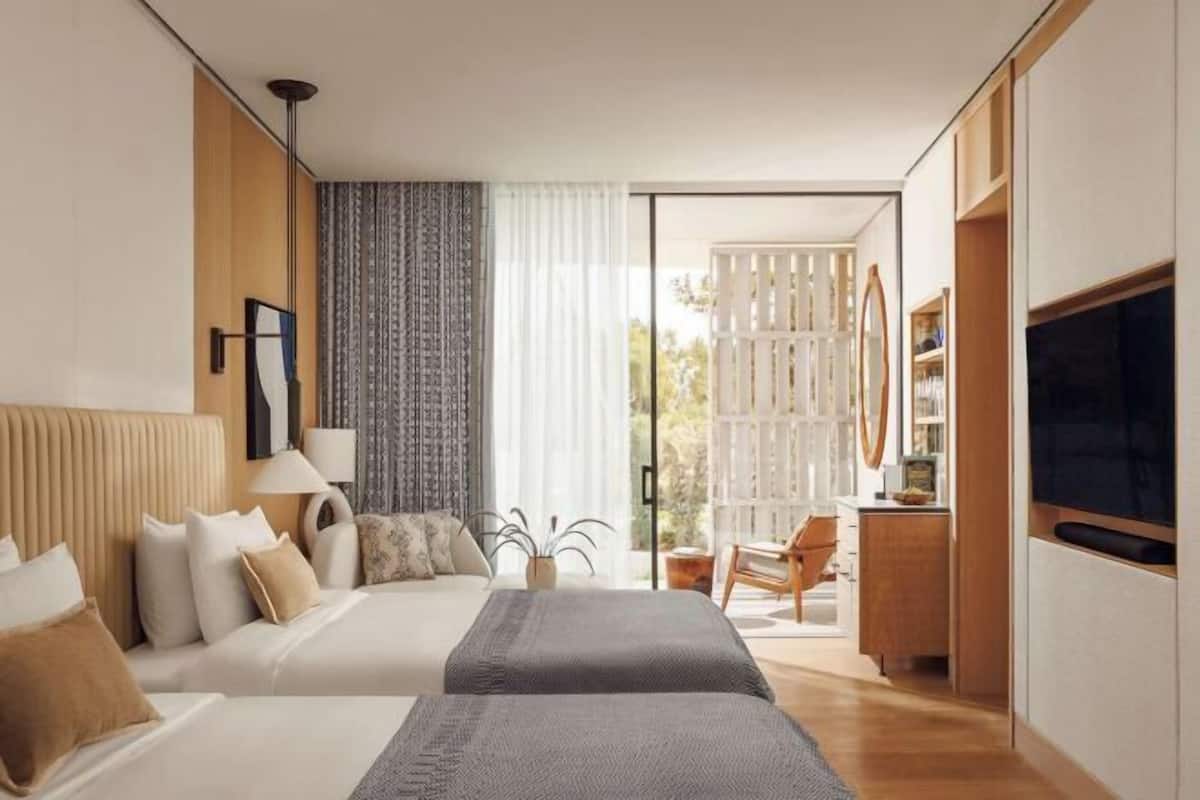 Minibar, in-room safe, blackout drapes, iron/ironing board