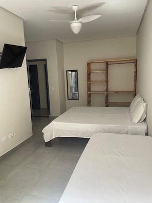Standard-Vierbettzimmer | Kostenloses WLAN