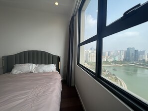 Romantic Apartment | Desk, laptop workspace, blackout drapes, iron/ironing board - Vinhomes Dcapitale Tran Duy Hung (Hanoi)