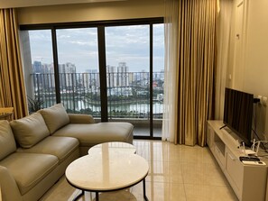Family Apartment | Terrace/patio - Vinhomes Dcapitale Tran Duy Hung (Hanoi)