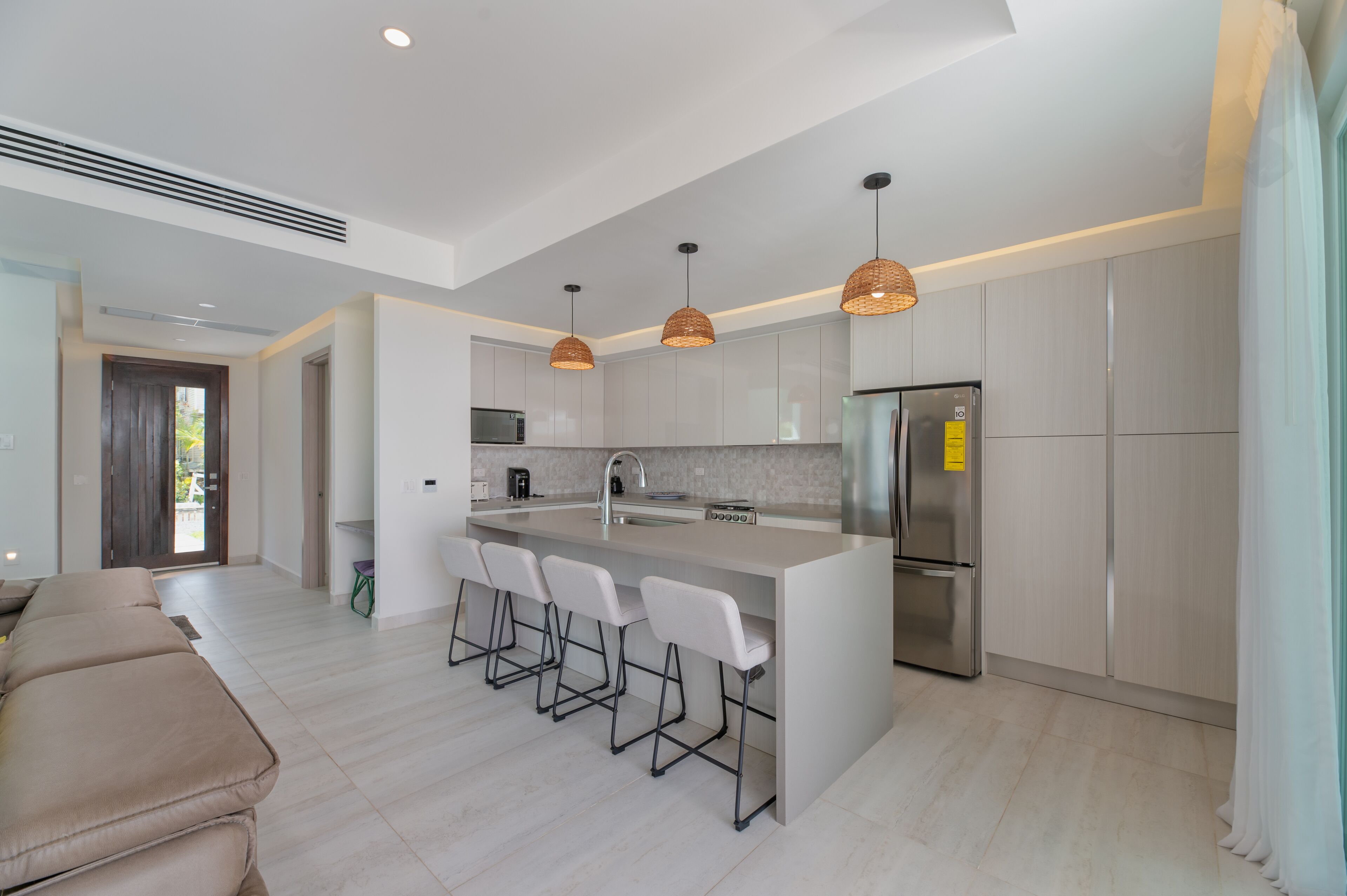 Vil·la de luxe, 3 dormitoris, accés a la piscina, vistes parcials a l'oceà | Cuina privada | Forn, liquadora i molinet de cafè 