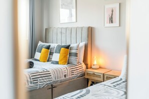 2 habitaciones, wifi gratis y ropa de cama 