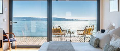 3 chambres, fer et planche à repasser, Wi-Fi gratuit, draps fournis