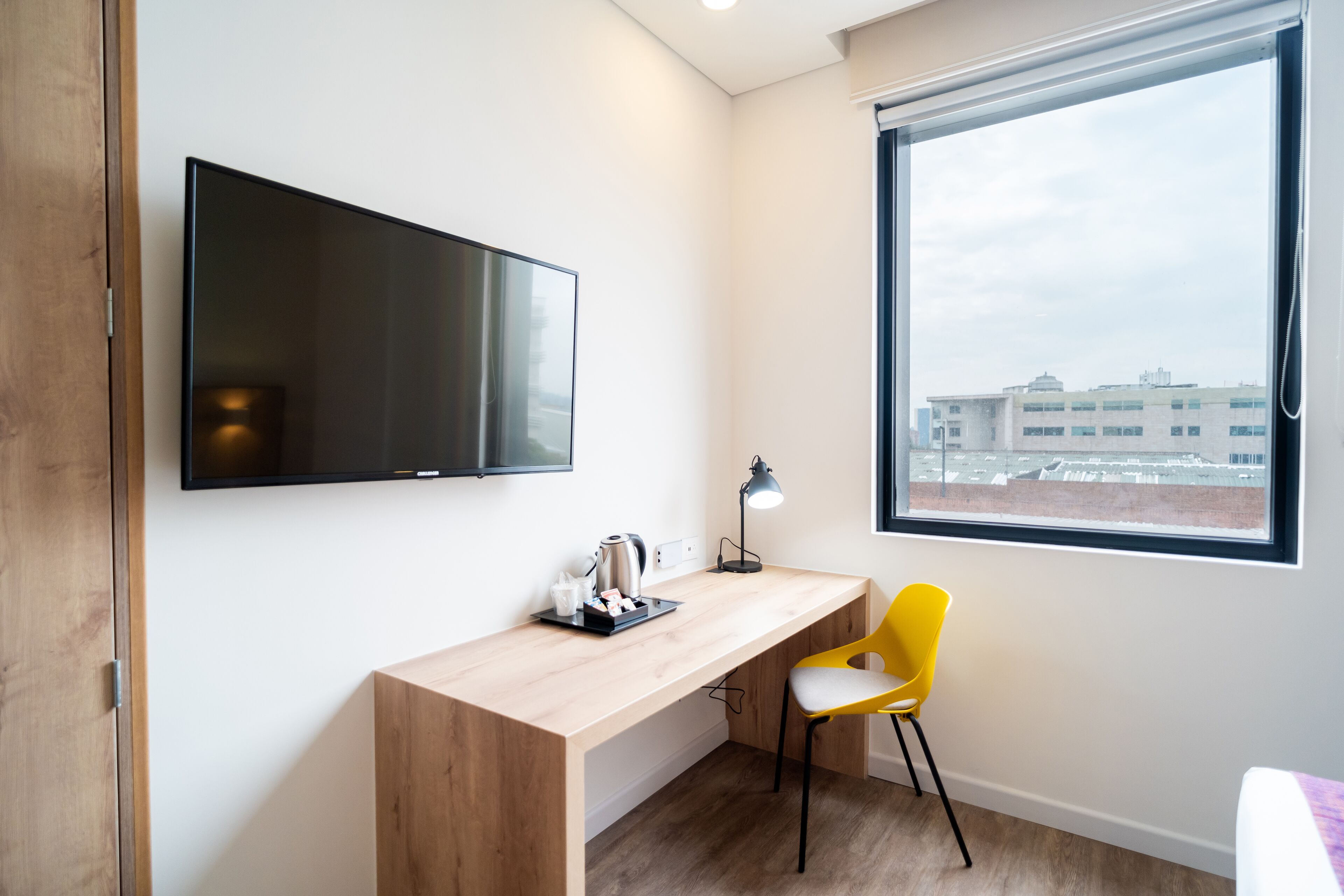 1 bedroom, in-room safe, desk, laptop workspace