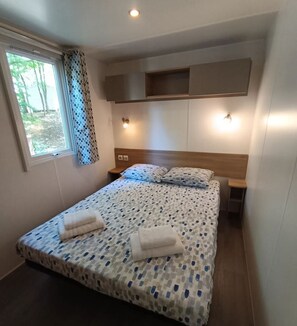 3 chambres, lit parapluie, Wi-Fi gratuit, draps fournis