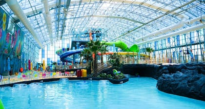Family Friendly! Beach, Pool, Bay, Beach Gears, Toys! in Orange Beach