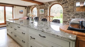 Lavavajillas, utensilios de cocina