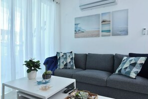 Living area - #hermoso Apto en Juan Dolio 601 F (Playa Juan Dolio)