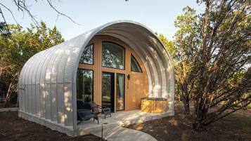 Luxury Cabin, Garden Area | 2 bedrooms, premium bedding, individually decorated