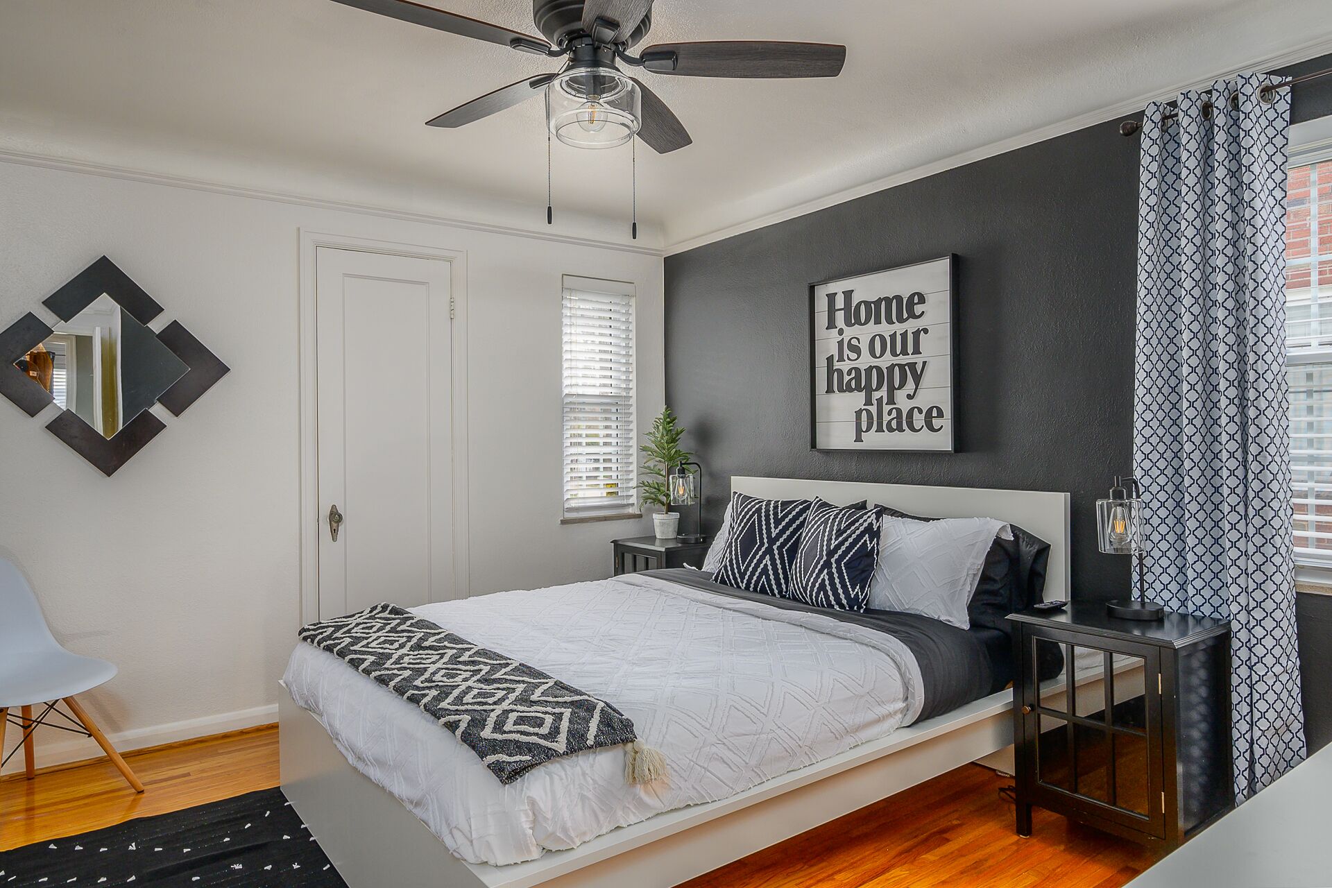 5 bedrooms, iron/ironing board, free WiFi, bed sheets